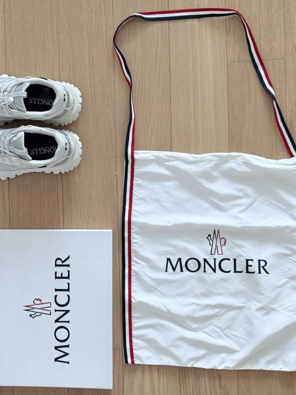 Moncler Grenoble Trailgrip GTX GORE-TEX White 40